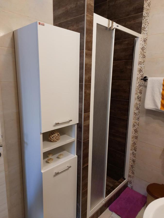 Apartment Angel Kotor Luaran gambar